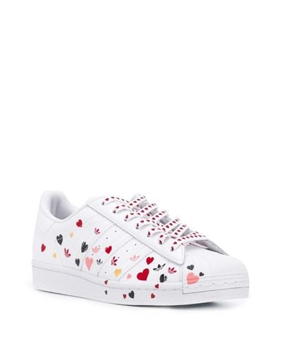 adidas sneakers heart