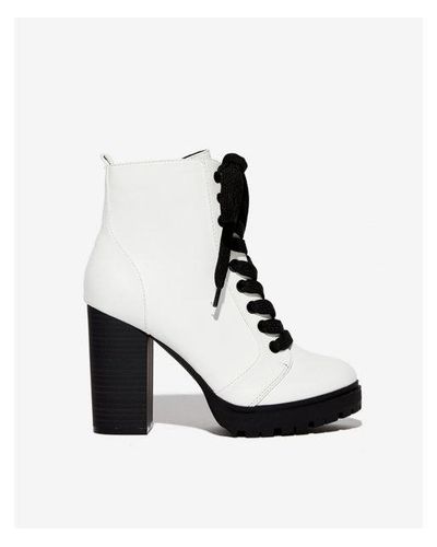 i white express boots
