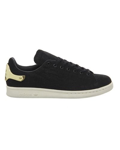 stan smith black suede