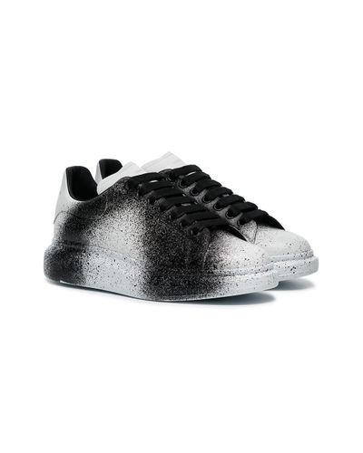 Baskets à effet taches de peinture Cuir Alexander McQueen pour homme en  coloris Blanc - Lyst
