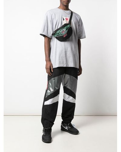 nike supreme fanny pack