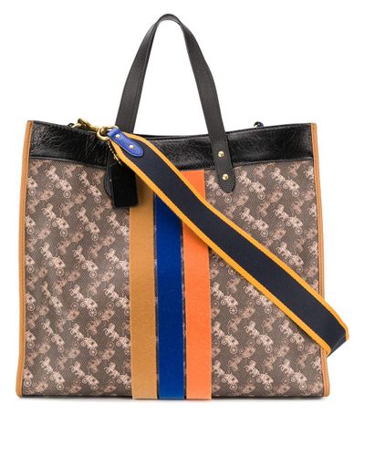 coach horse and carriage field tote