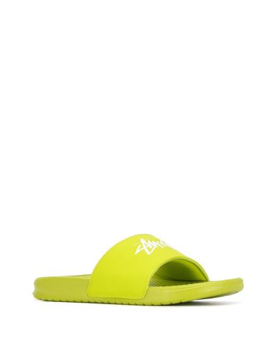 Ciabatte Benassi x Stussy da Uomo di Nike in Verde | Lyst