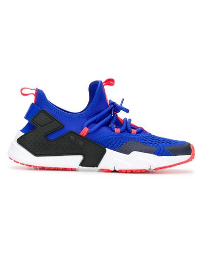 nike futuristic