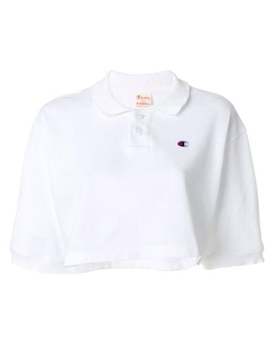 white cropped champion shirt