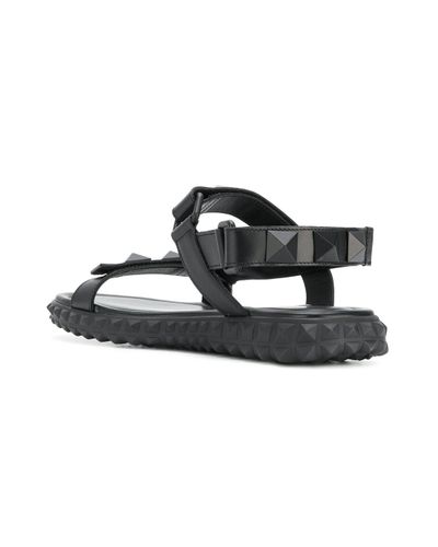 valentino macro stud slides