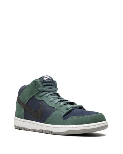 Nike Dunk Mid Pro Sb Sneakers in Green for Men - Lyst