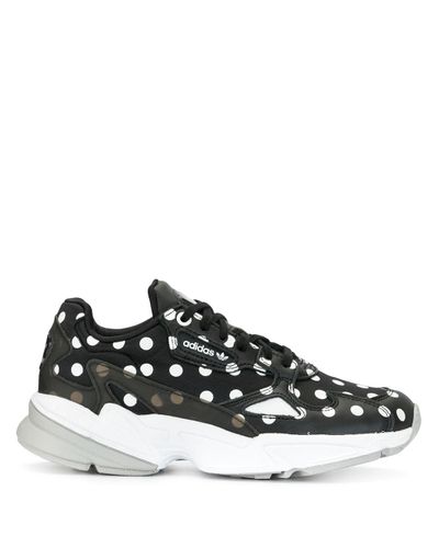 adidas Leer Falcon Sneakers Met Stippen in het Zwart - Lyst