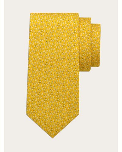 Ferragamo Men Giraffe Print Silk Tie - Yellow