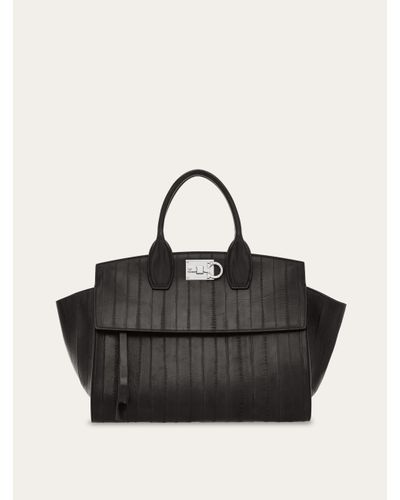 Ferragamo Women Studio Soft Bag (l) - Black