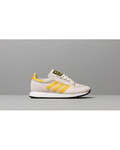 adidas Originals Adidas Forest Grove Raw White/ Bold Gold/ Crystal White in  Grau für Herren | Lyst DE