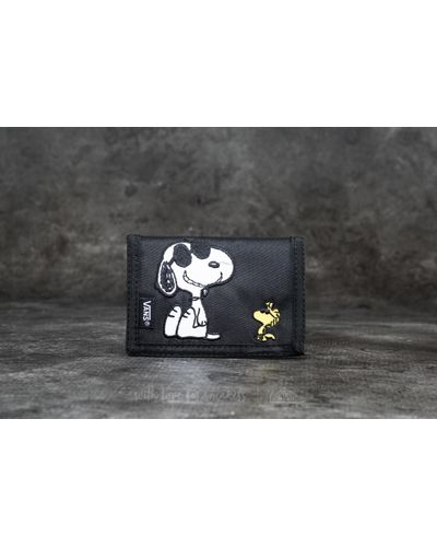 vans x peanuts wallet