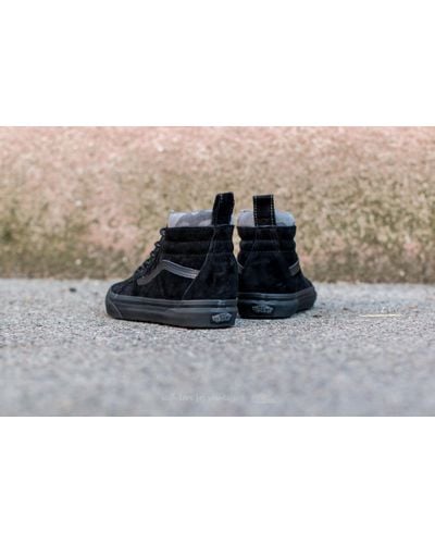 vans mte all black