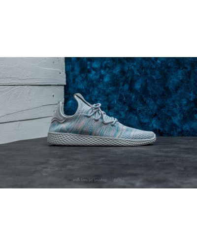 adidas hu light blue
