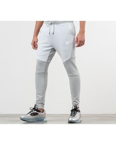 Nike Sportswear Tech Fleece Jogger Pants Light Smoke Grey/ Pure Platinum/  White in Gray for Men - Lyst
