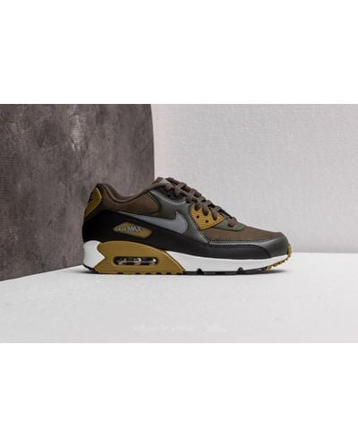 nike essential cargo