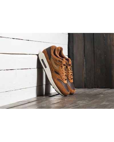 Nike Air Max 1 Premium Leather Ale Brown/ Golde Beige for Men | Lyst