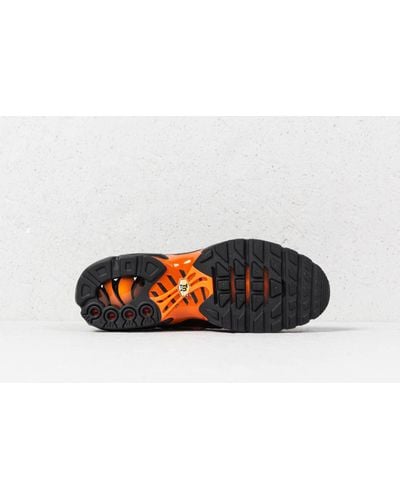 nike air max plus mercurial black orange
