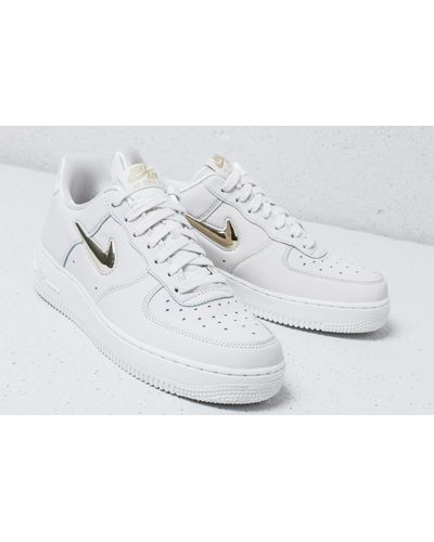 nike air force 1 premium lx