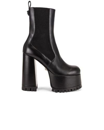 Versace Leather Platform Ankle Boots in Nero (Black) | Lyst