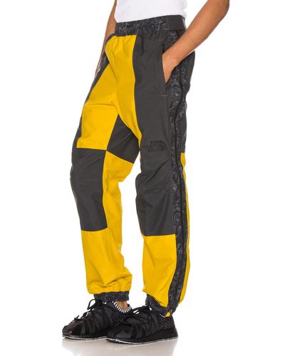 north face asphalt rey leopard yellow 