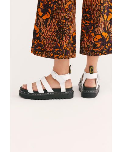 blaire flatform sandal