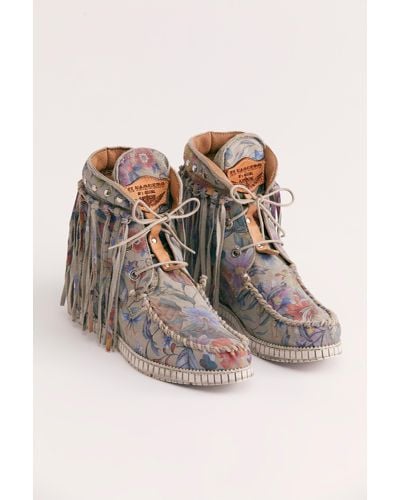 el vaquero roseland moccasin boot