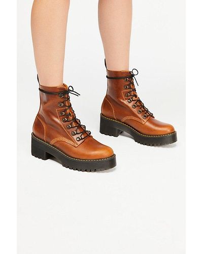 leona platform ankle boot