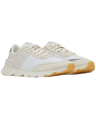 white sorel tennis shoes