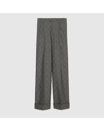 Gucci Pantalón de Lana con Chevron y GG - Gris