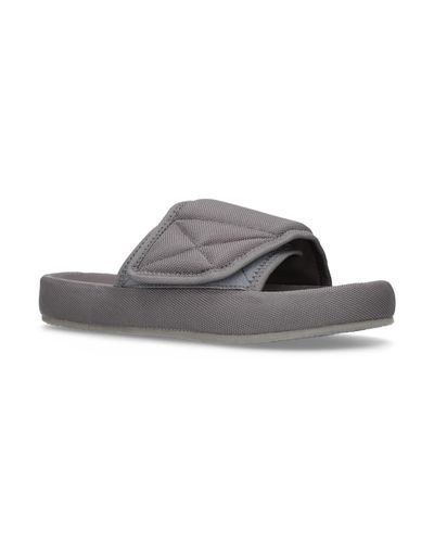 Yeezy Velcro Slides in Grey (Grey 