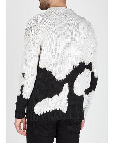 white chunky jumper