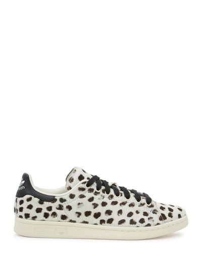 stan smith leopard gris