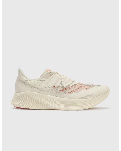 new balance x stone island fuelcell rc elite v2