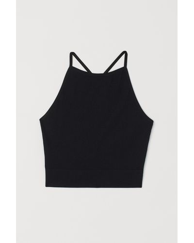 black seamless crop top
