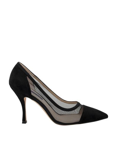 stuart weitzman mesh pump