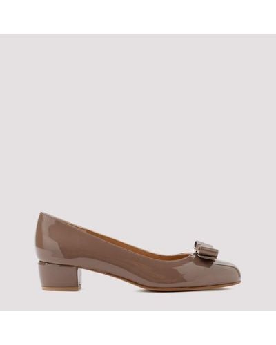 Ferragamo Brown Caraway Seed Patent Calf Leather Vara Court Shoes