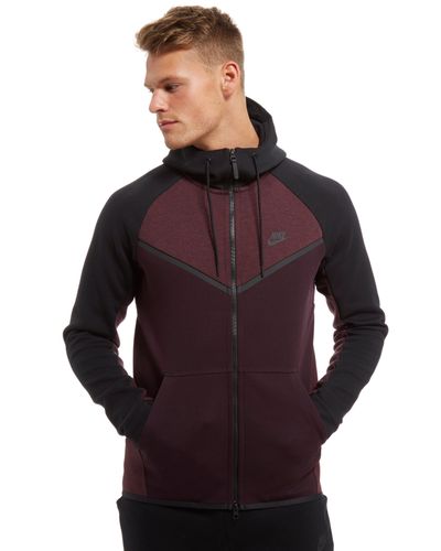 red nike tech fleece windrunner