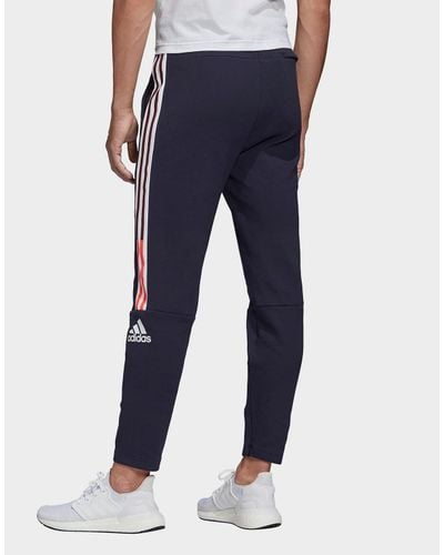 zne joggers