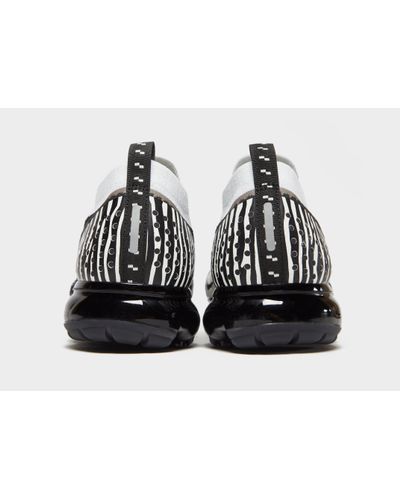vapormax flyknit zebra
