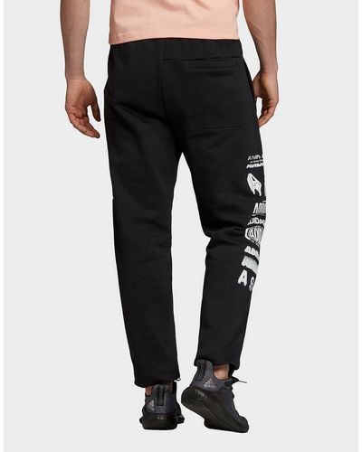 adidas Originals Fleece Athletics Pack Graphic Joggers in Black for Men