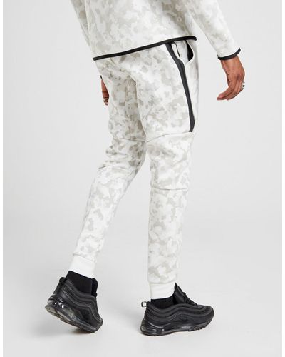 Nike Tech Fleece Joggers in White for Men - Lyst