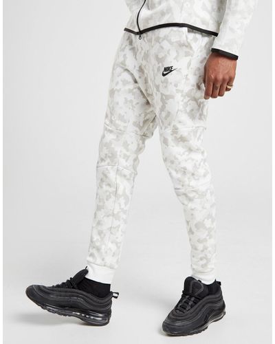 Nike Tech Fleece Joggers in White for Men - Lyst