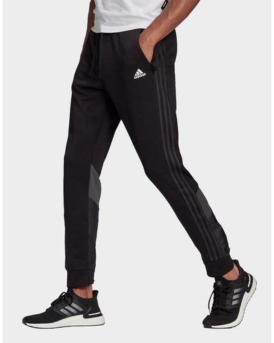 adidas tracksuit bottoms men's sale