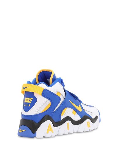 Nike Leather Air Barrage Mid in Blue 