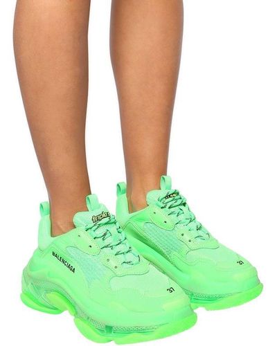 balenciaga triple s gree