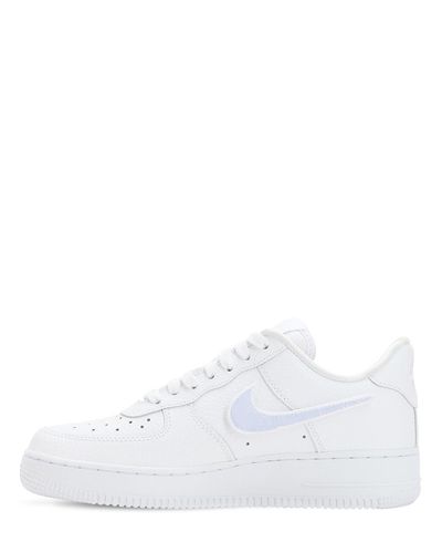 Sneakers \