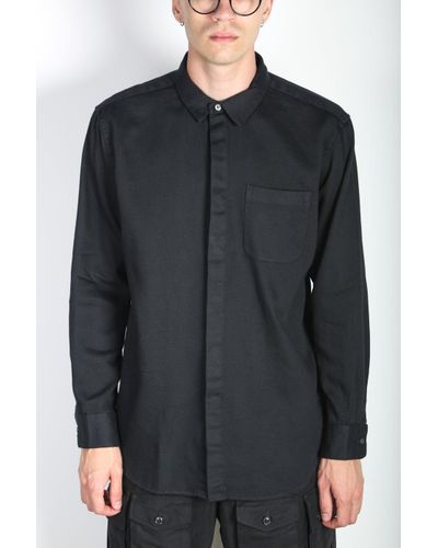 short collar tshirt