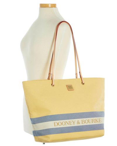 dooney and bourke addison tote