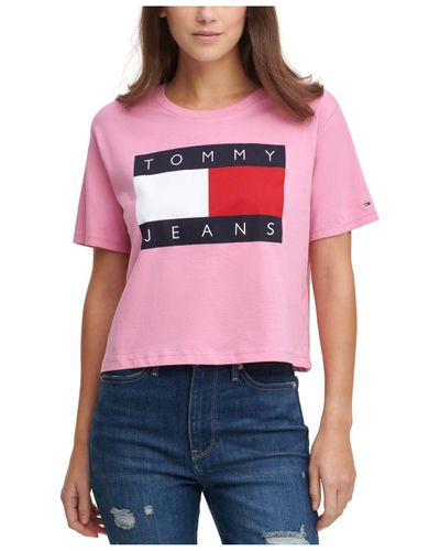 Tommy Hilfiger Cropped Cotton Flag Logo T-shirt in Pink - Lyst